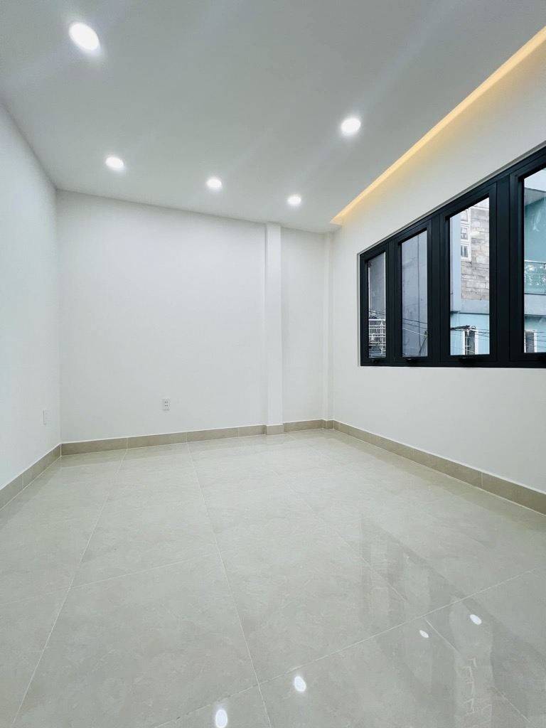 HẺM 8M, 48M2, 2 TẦNG 2PN, FULL NỘI THẤT, TÔ HIỆU GIÁ 5.X TỶ - Ảnh 4